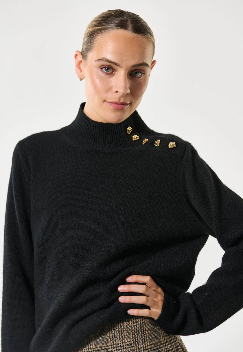 Dea Kudibal- Casmiradea Cashmere Sweater - Edit by Elaine Turner