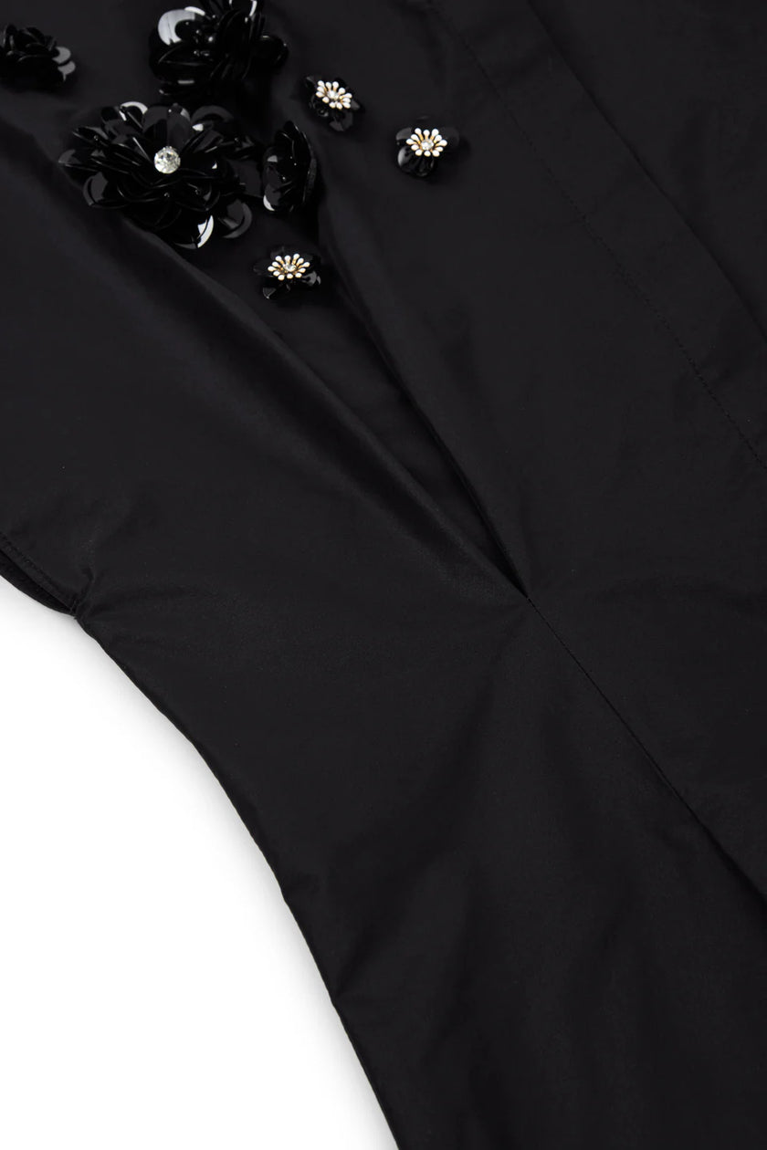 Cropped Fitted Shirt with Ring Collar & Sequin Floral Detail