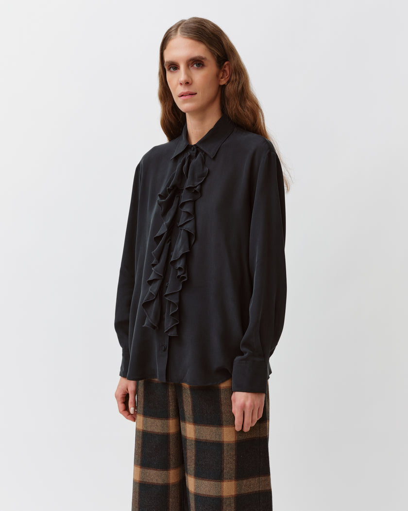 Diega Cianta Blouse in Marine. Available at Edit by Elaine Turner in Houston, TX. Full model Close up view. 