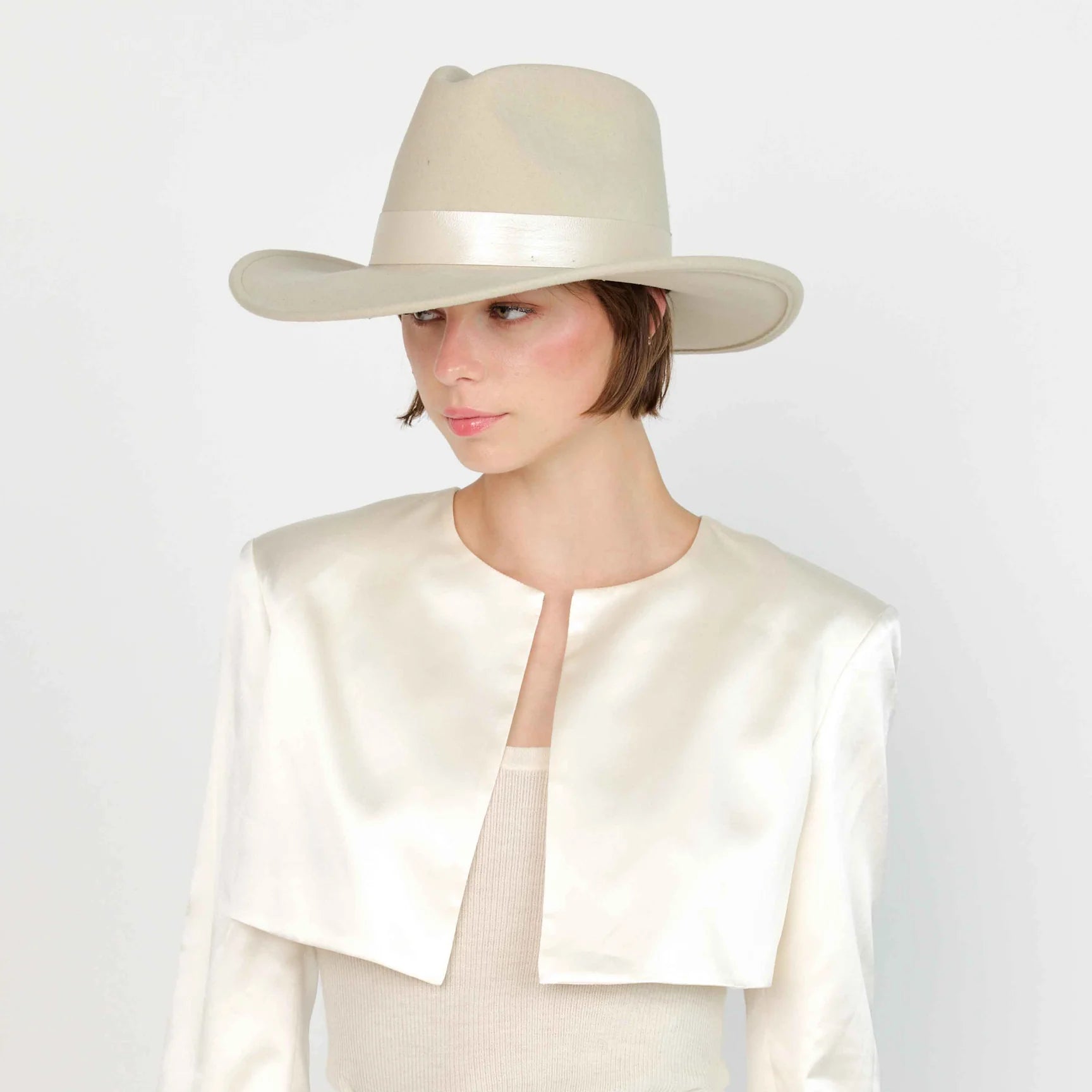 The Haven Packable Hat- Beige - Edit by Elaine Turner