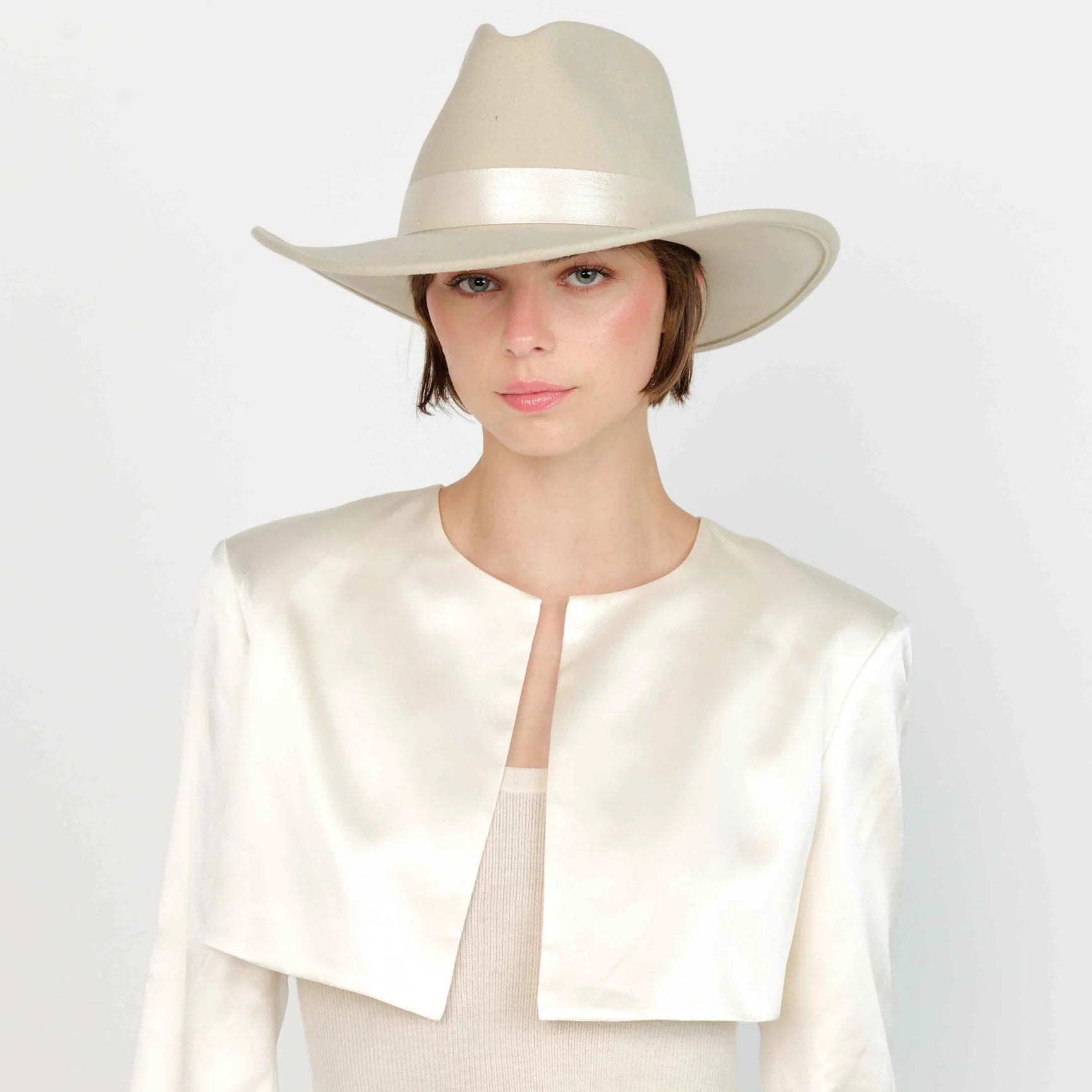 The Haven Packable Hat- Beige - Edit by Elaine Turner