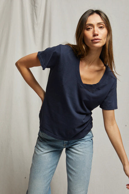 Hendrix Boxy V Neck Tee- Navy