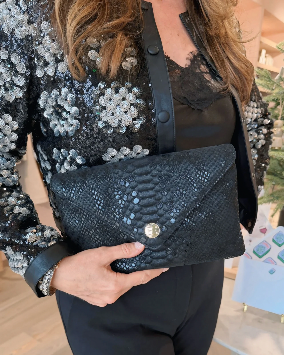 Elaine Turner- Bella Clutch- Metallic Black Lizard