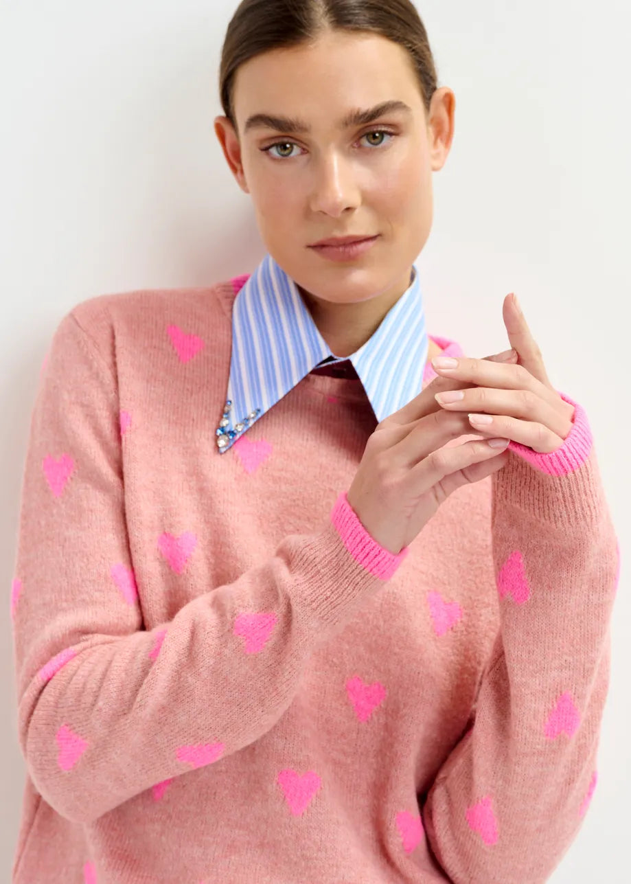 Isa Heart Wool Blend Sweater – Edit by Elaine Turner