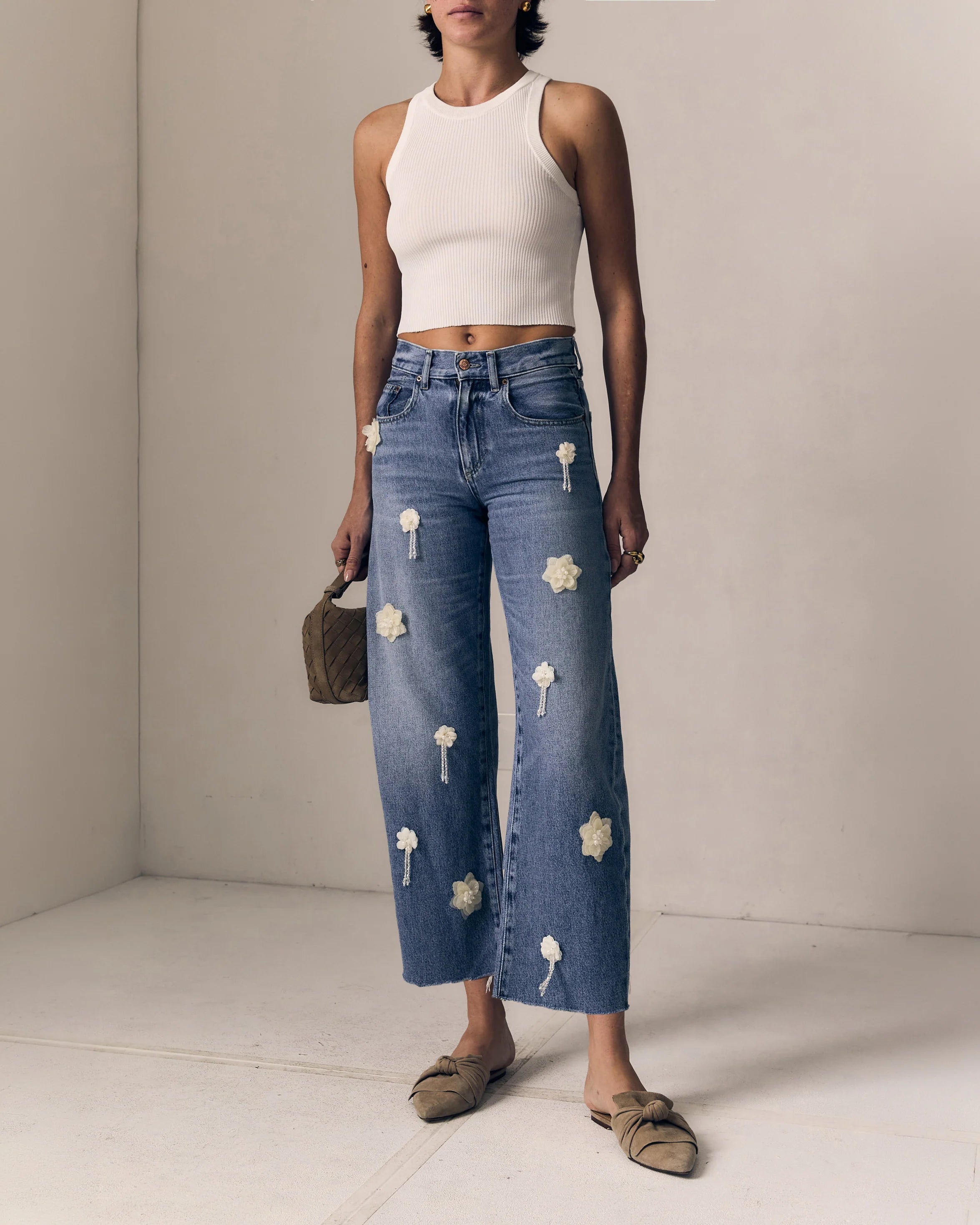 Le Jean- Flower Nomad Ankle- Mid Rise