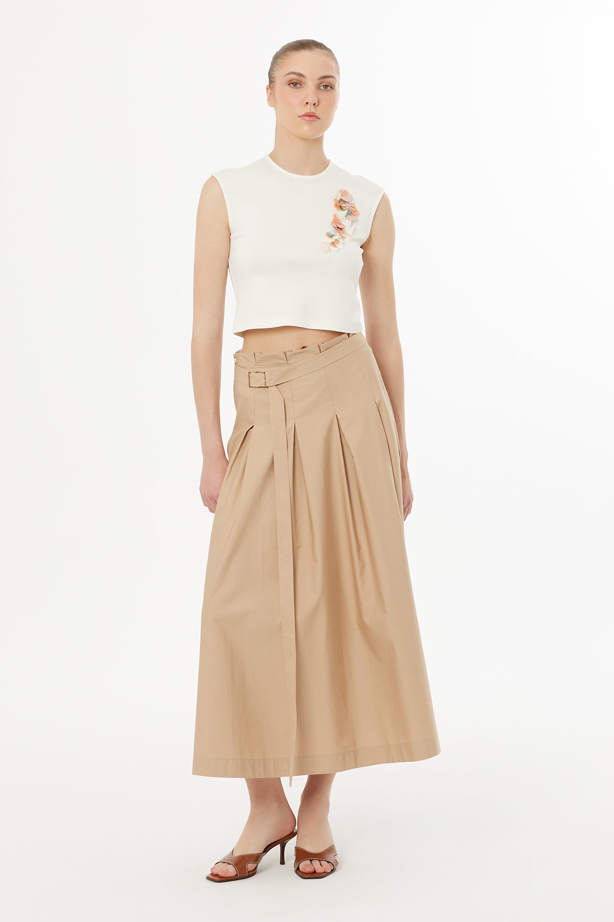 Gizia- Belted Beige Skirt - Edit by Elaine Turner