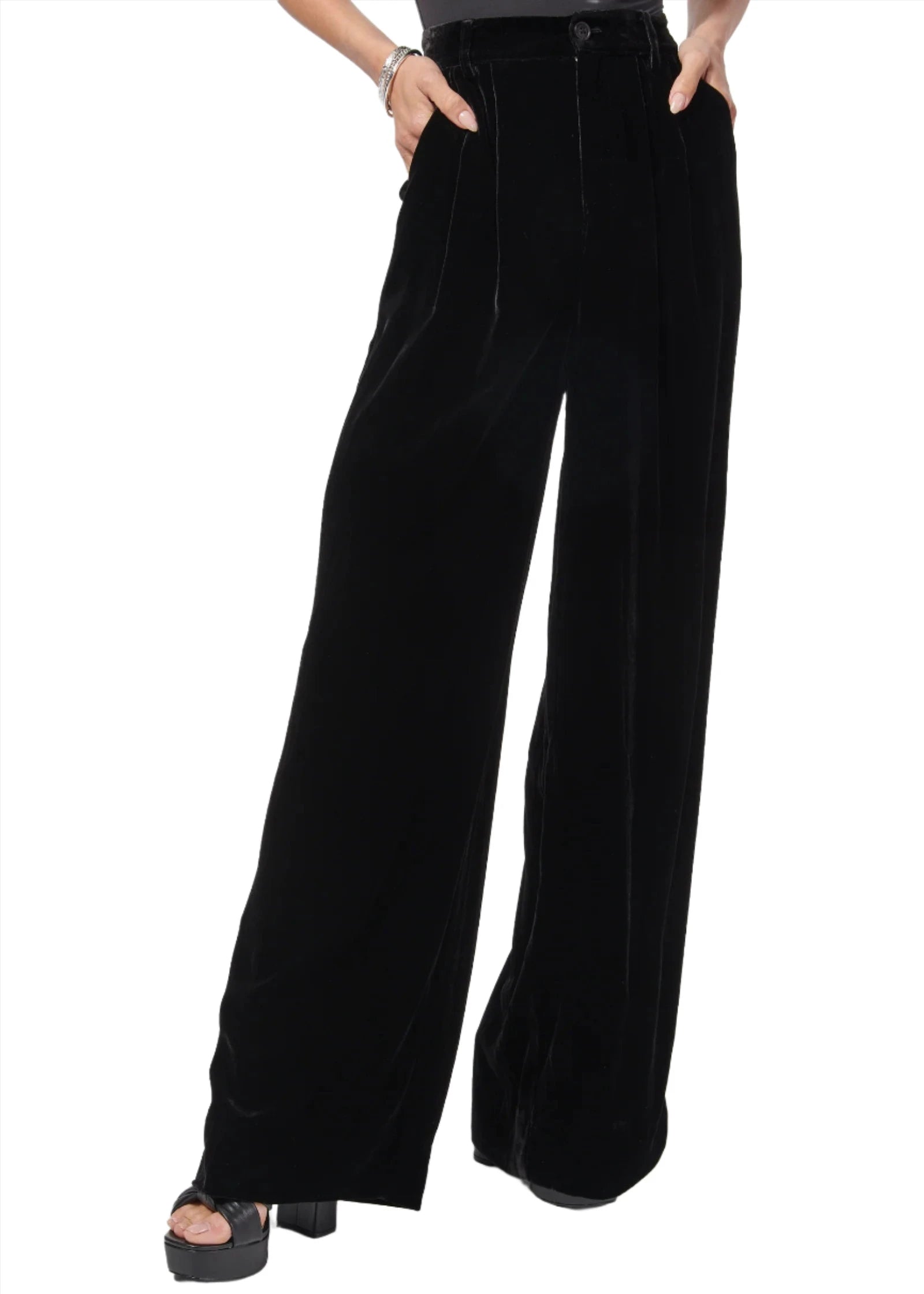 Rylie Velvet Pant