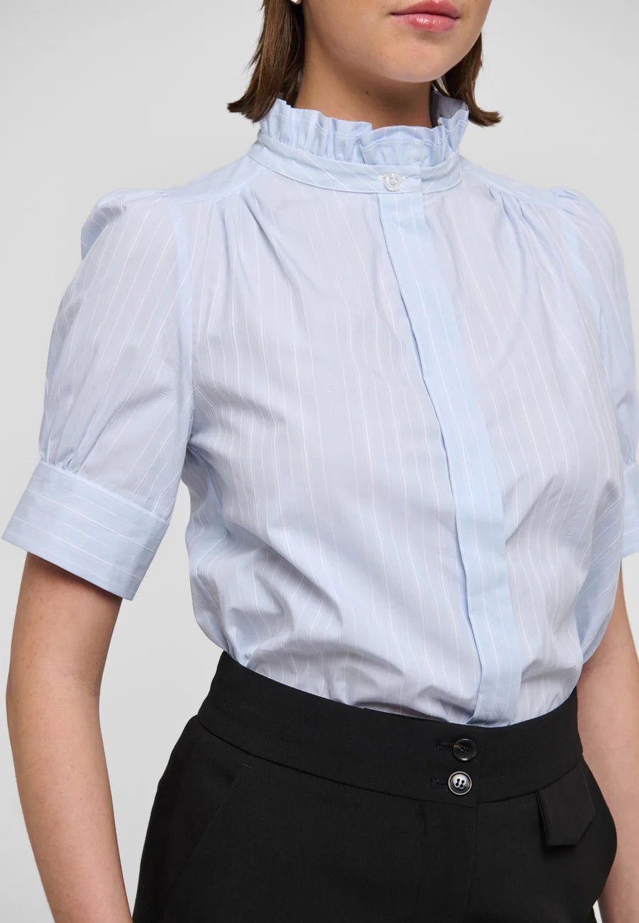 Dea Kudibal- Robertasdea Blouse - Edit by Elaine Turner