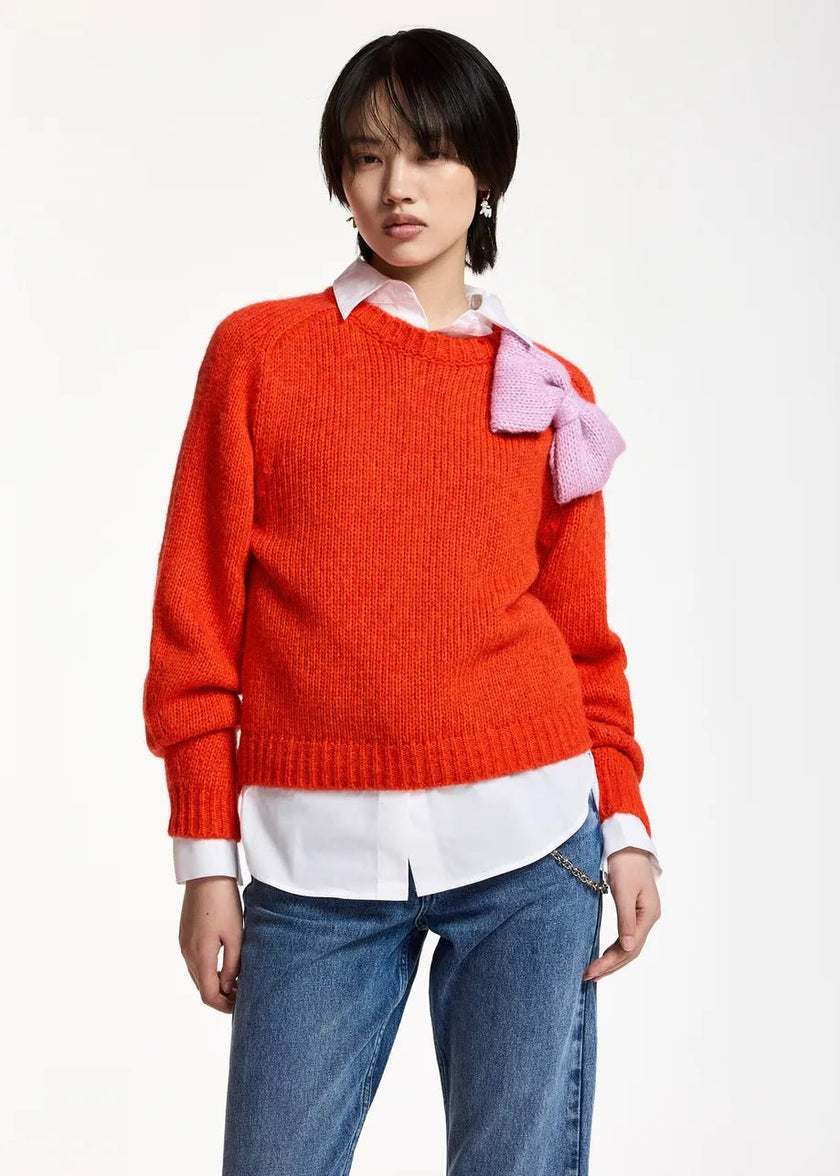 Essentiel Antwerp- Kollier Pullover with Bow - Loose Juice - Edit by Elaine Turner