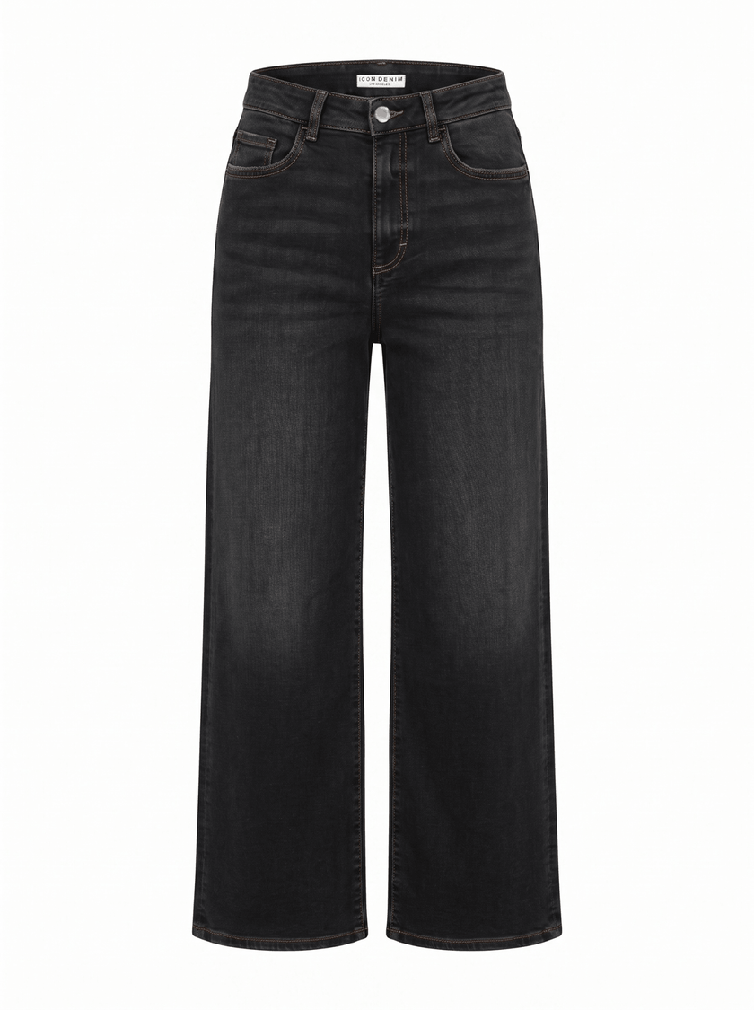 Icon Denim- Angie Crop Jeans - Noir - Edit by Elaine Turner
