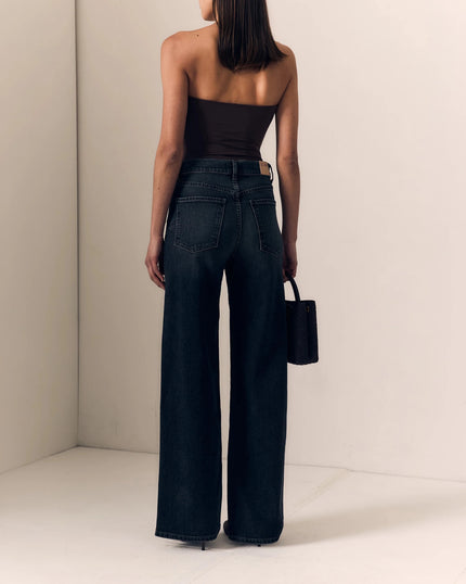 Le Jean- Column Jean - Fade to Black - Edit by Elaine Turner
