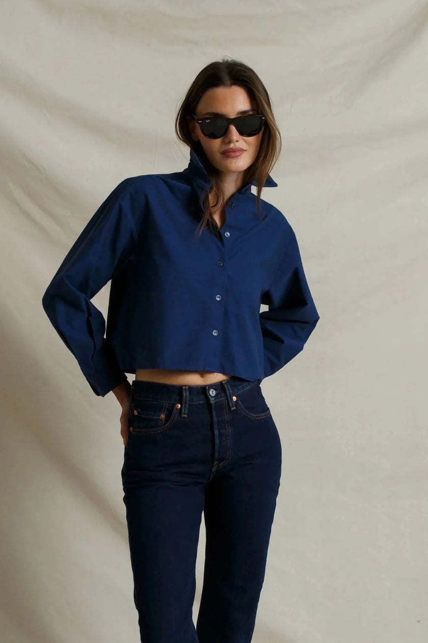 Perfect White Tee-Naomi-Button Down-Navy - Edit by Elaine Turner